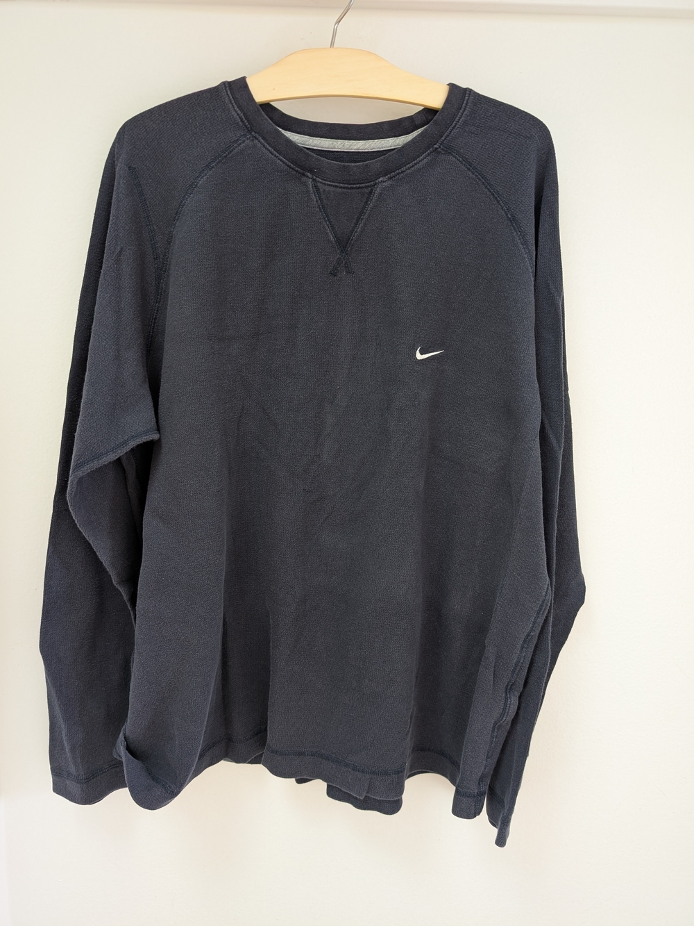 Nike Black Long Sleeve Crewneck Thermal Sweatshirt Style 396811